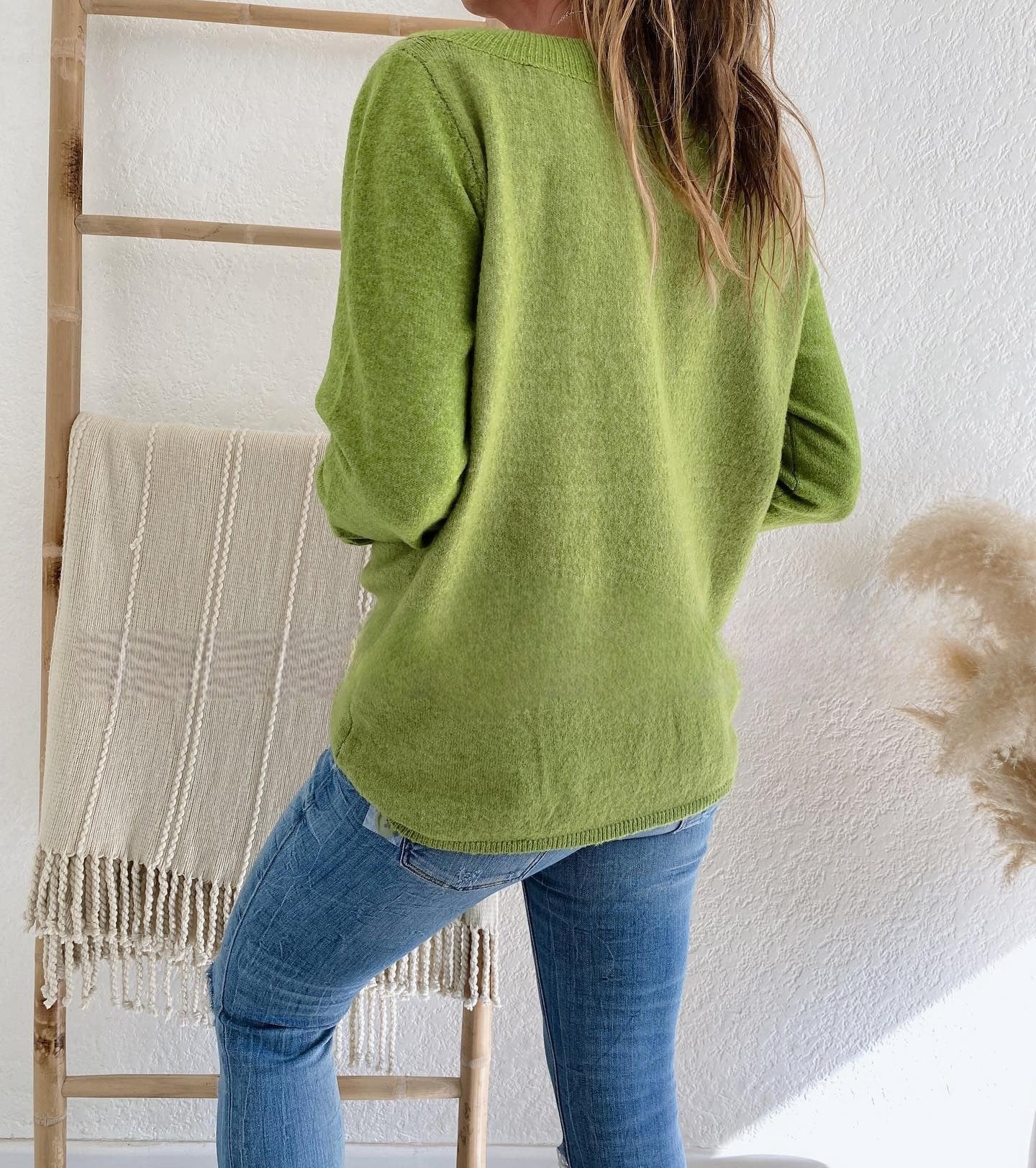 Fashion V-Neck Decorative Diagonal Buckle Sweater