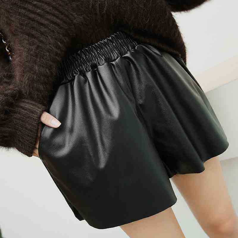 Fashion PU Leather Shorts