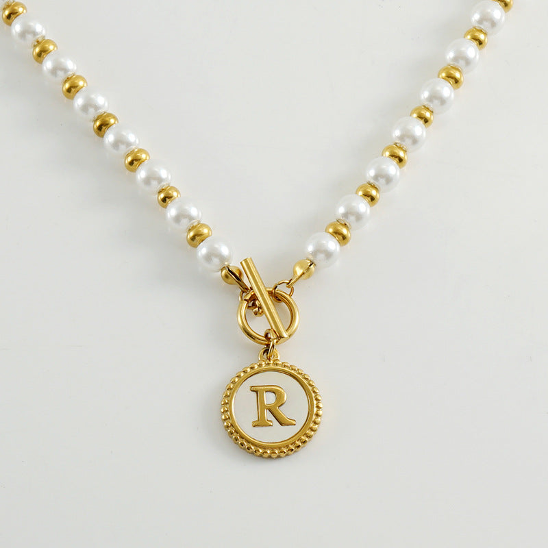 Fashion Letter Shell Pendant Necklace