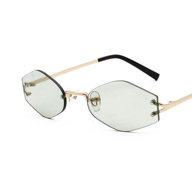 Fashion Diamond-Shaped Sunglasses