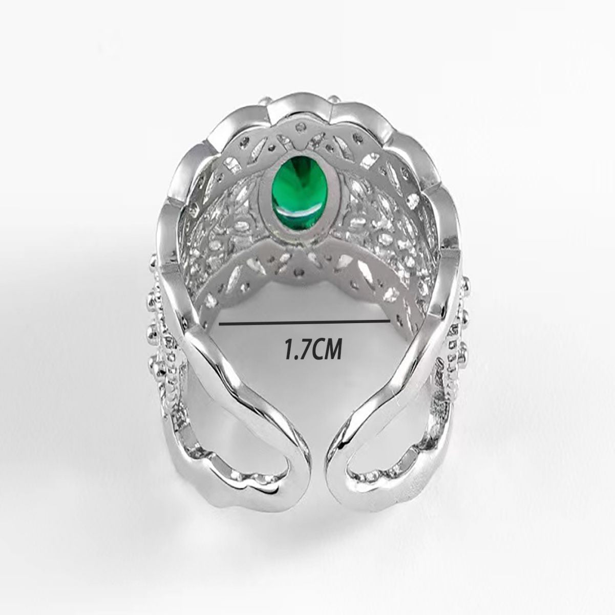 Fashion Vintage Hollow Emerald Ring
