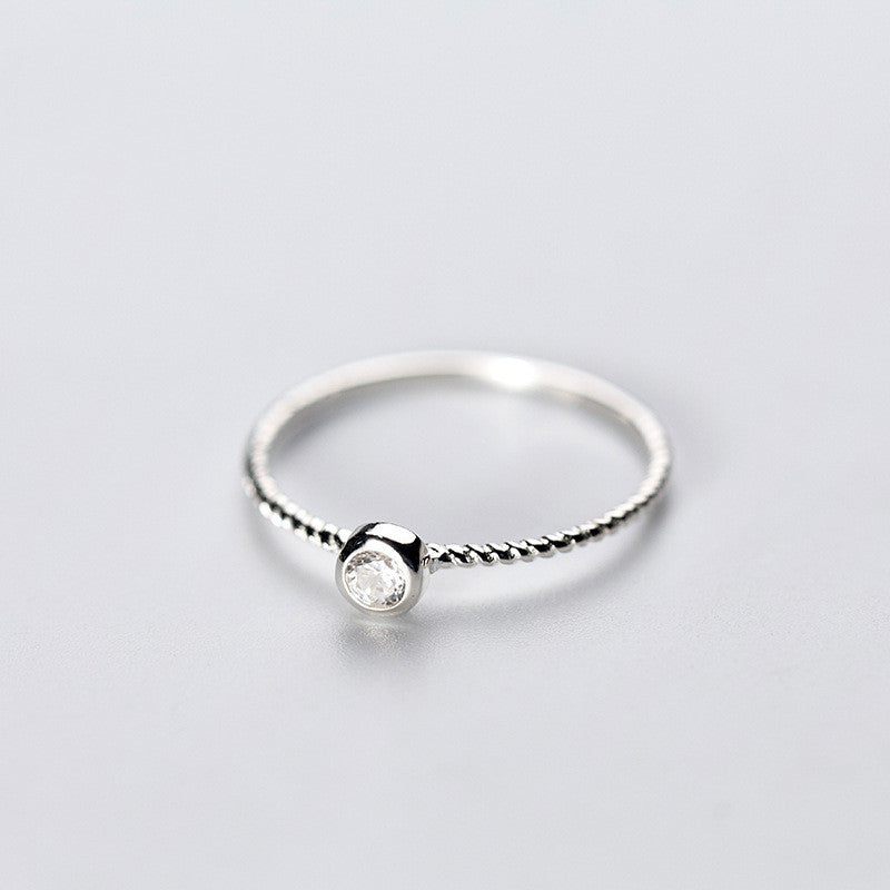 Fashion Single Diamond Twist S925 Silver Ring