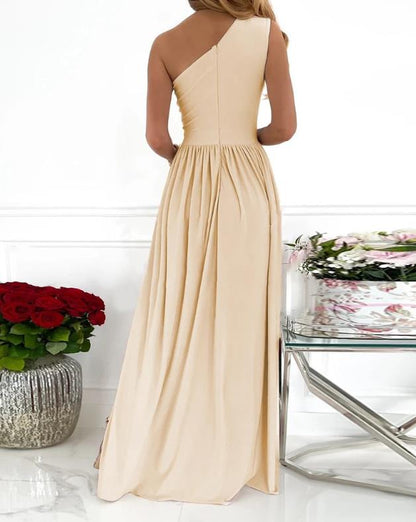 Fashion One-Shoulder High Split Maxi Dress