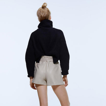 Fashion leather shorts