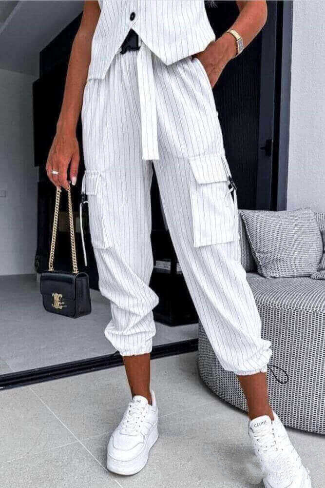 Fashion White Striped Sleeveless Vest Cropped Pants Suit