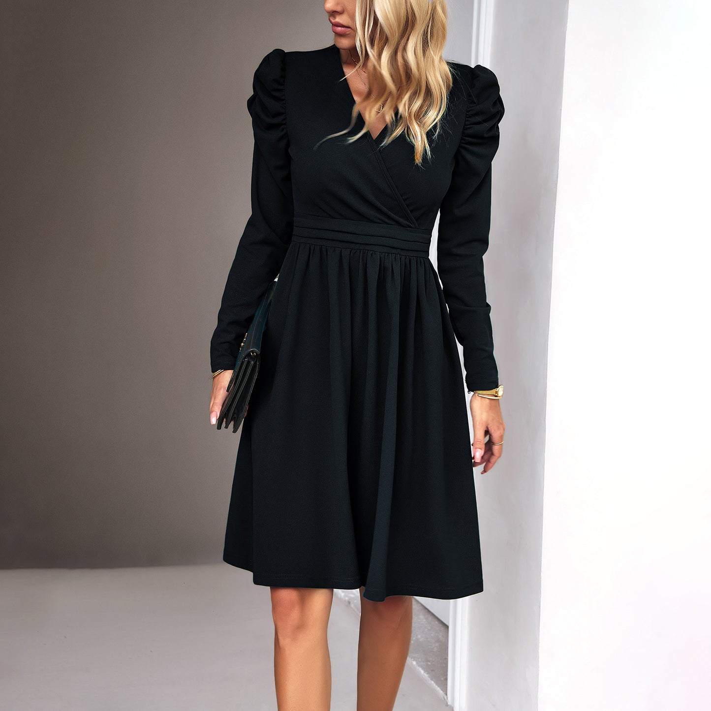 Fashion V-neck Long-Sleeve Dress