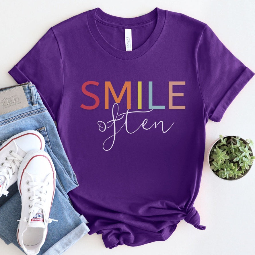 Fashion Often Smile Short Sleeves T-Shirt